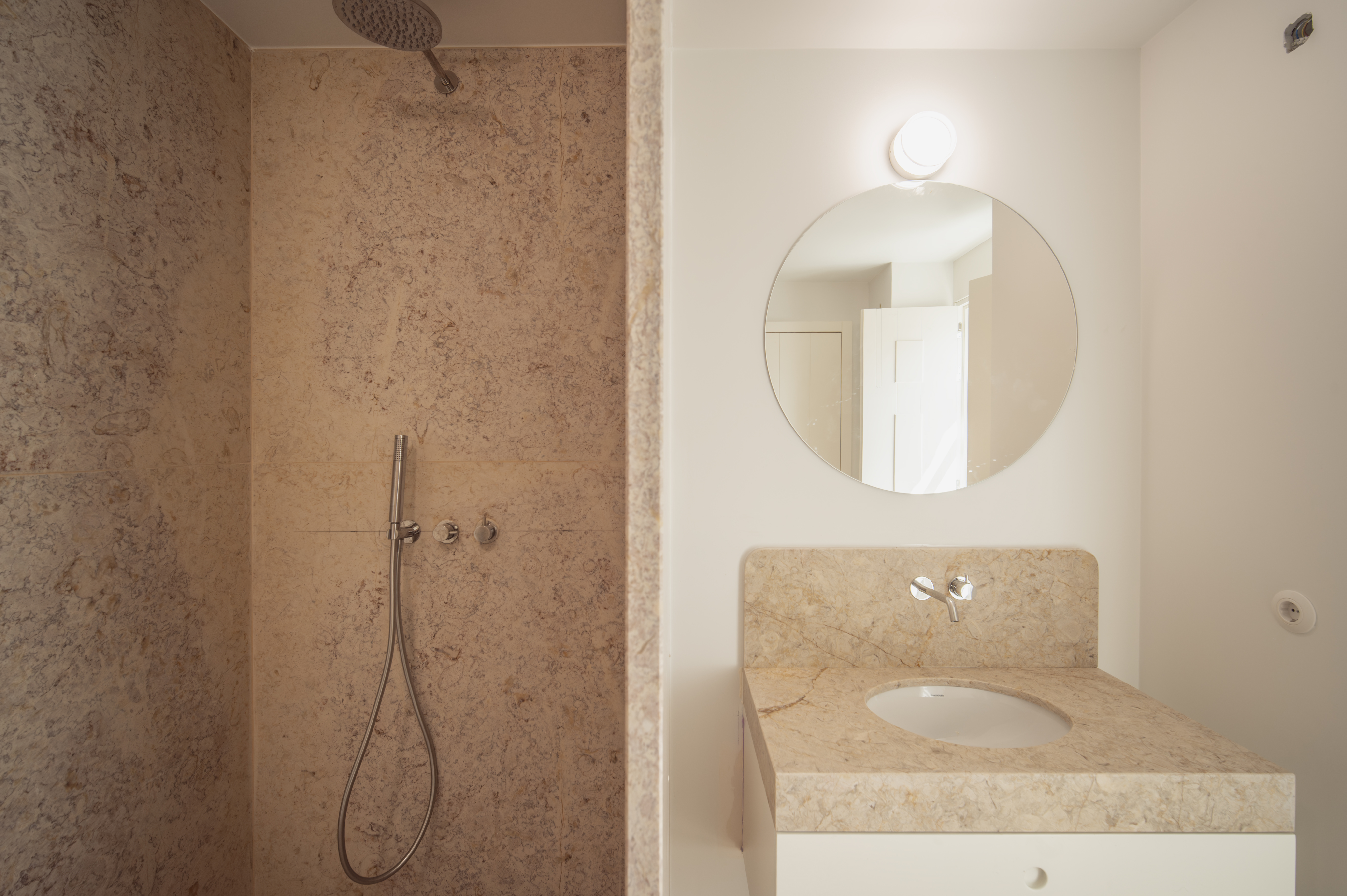 Brand-New Apartment with Architect-Designed Interiors