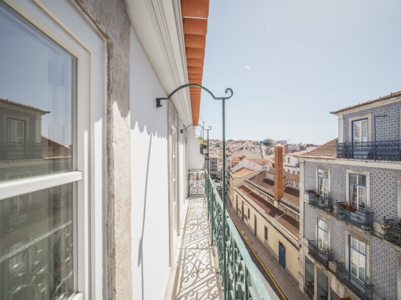 Brand-New Apartment with Architect-Designed Interiors