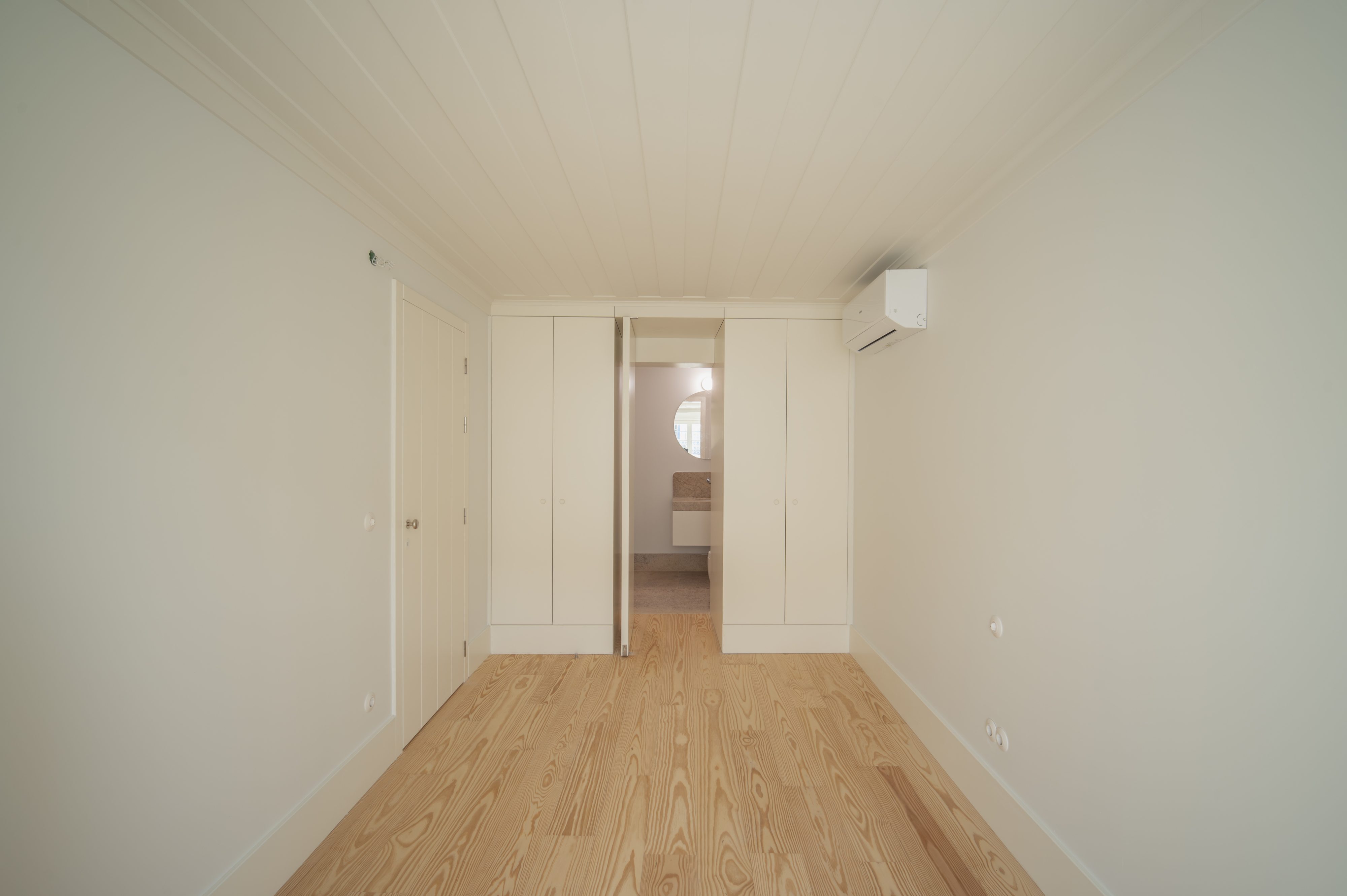 Brand-New Apartment with Architect-Designed Interiors