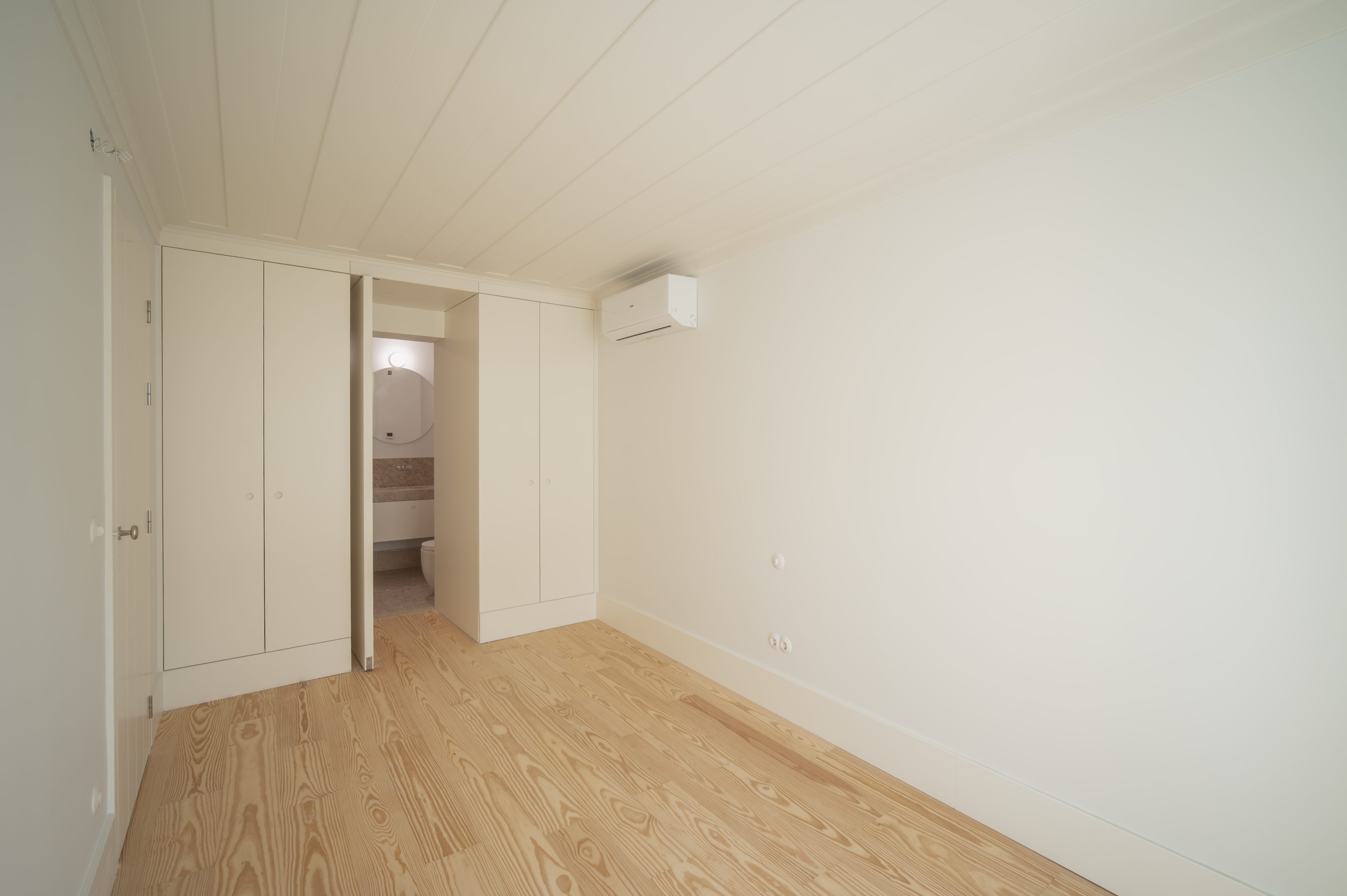 Brand-New Apartment with Architect-Designed Interiors