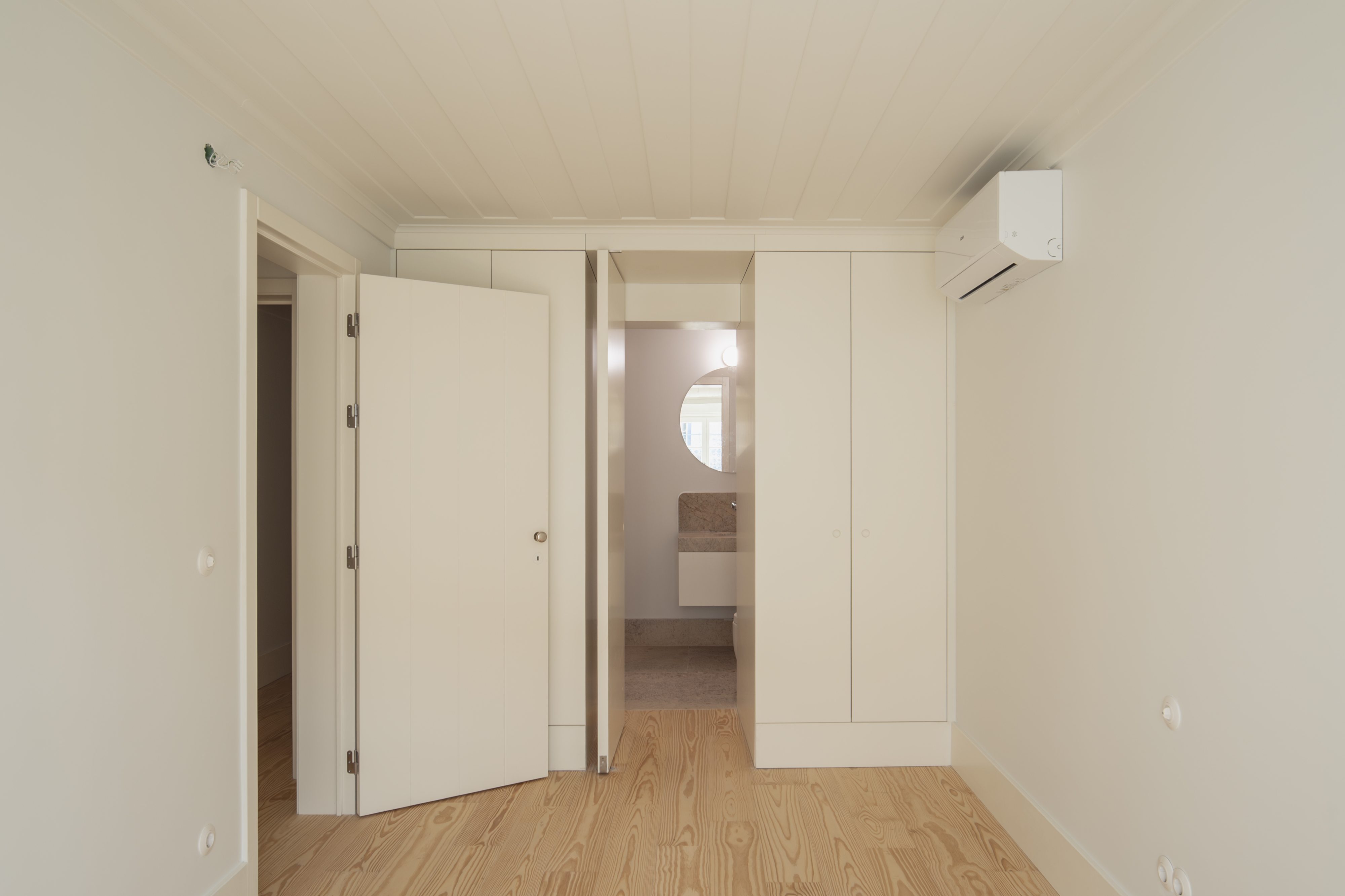 Brand-New Apartment with Architect-Designed Interiors