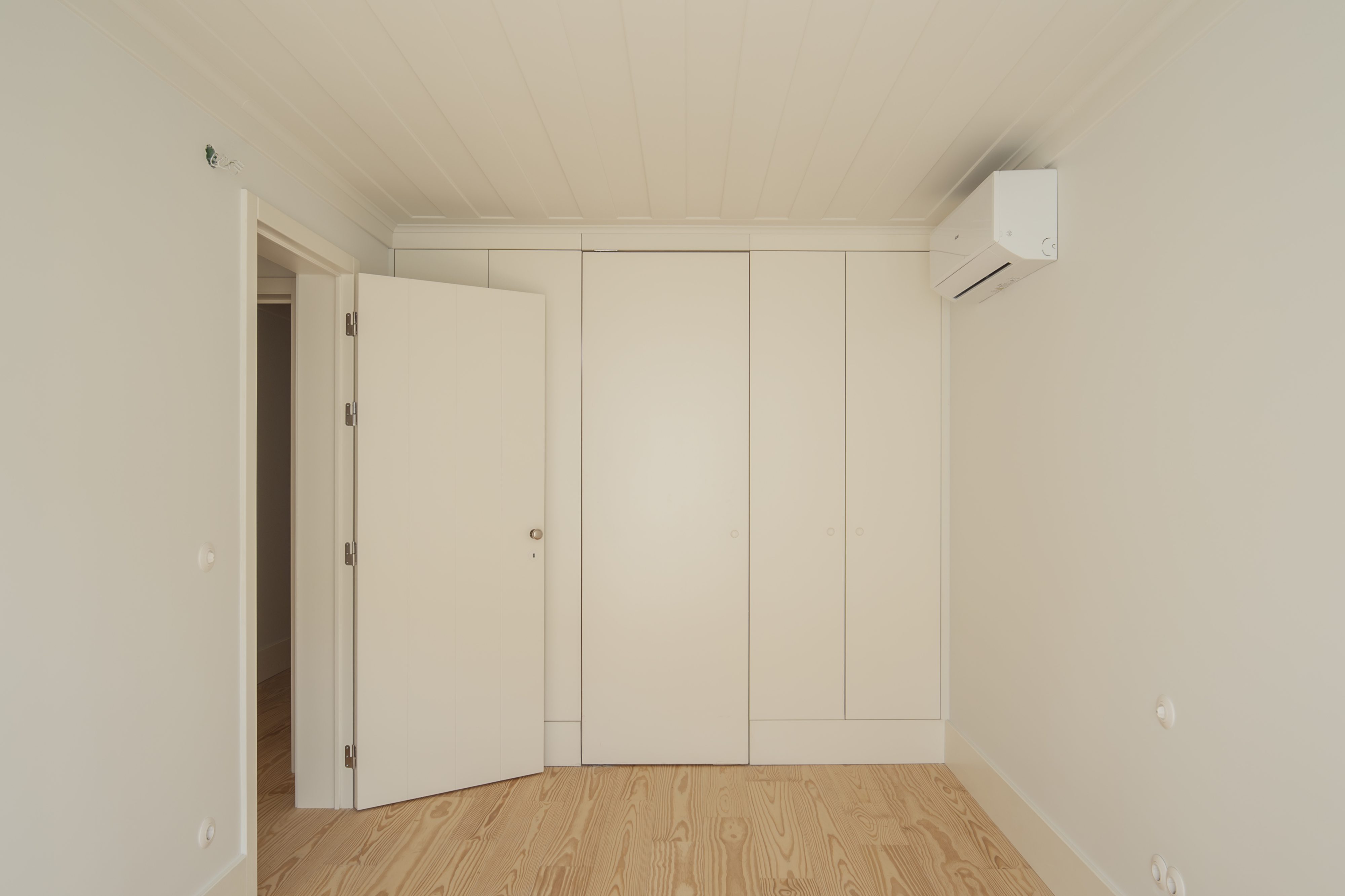 Brand-New Apartment with Architect-Designed Interiors