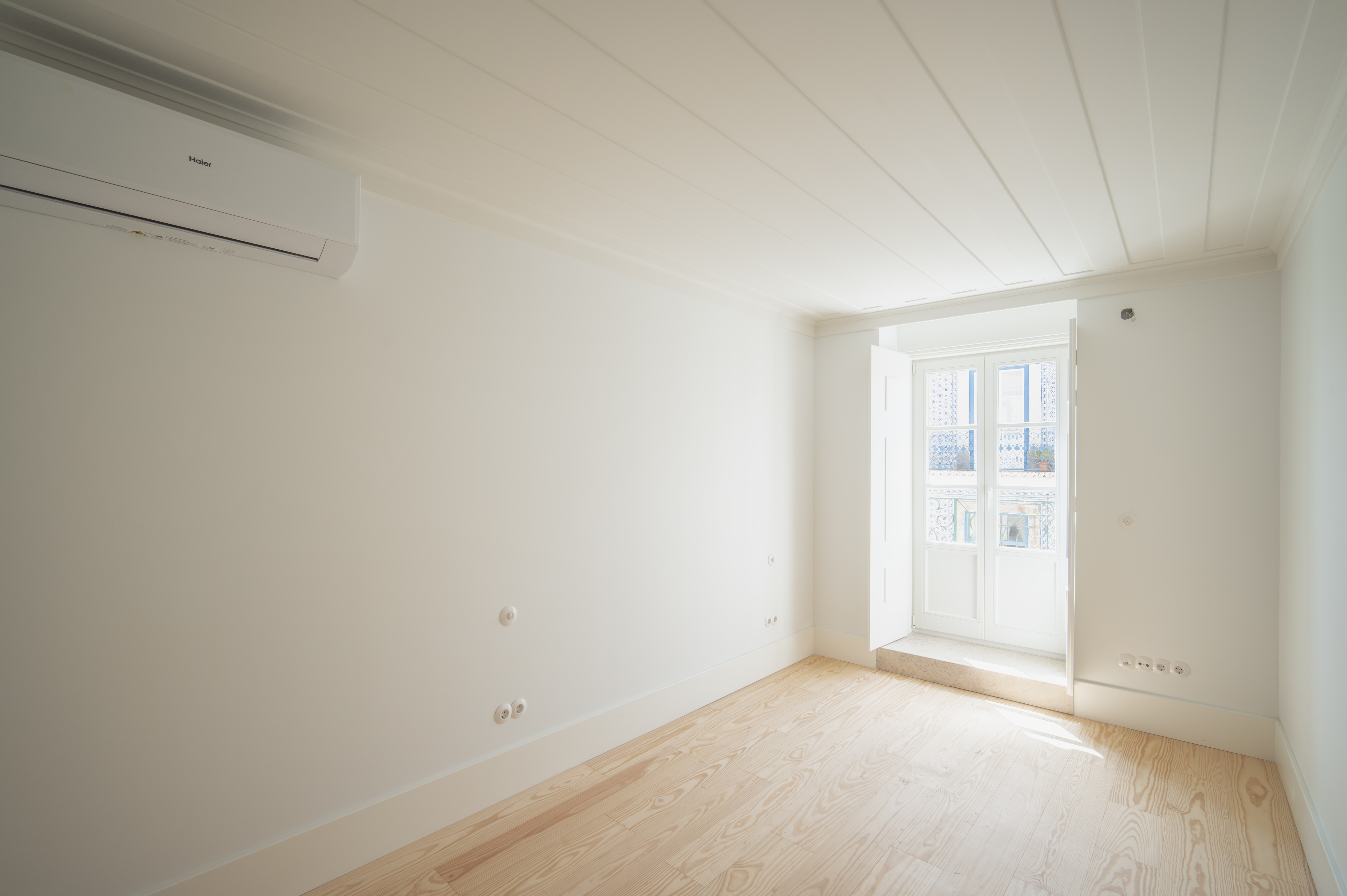 Brand-New Apartment with Architect-Designed Interiors