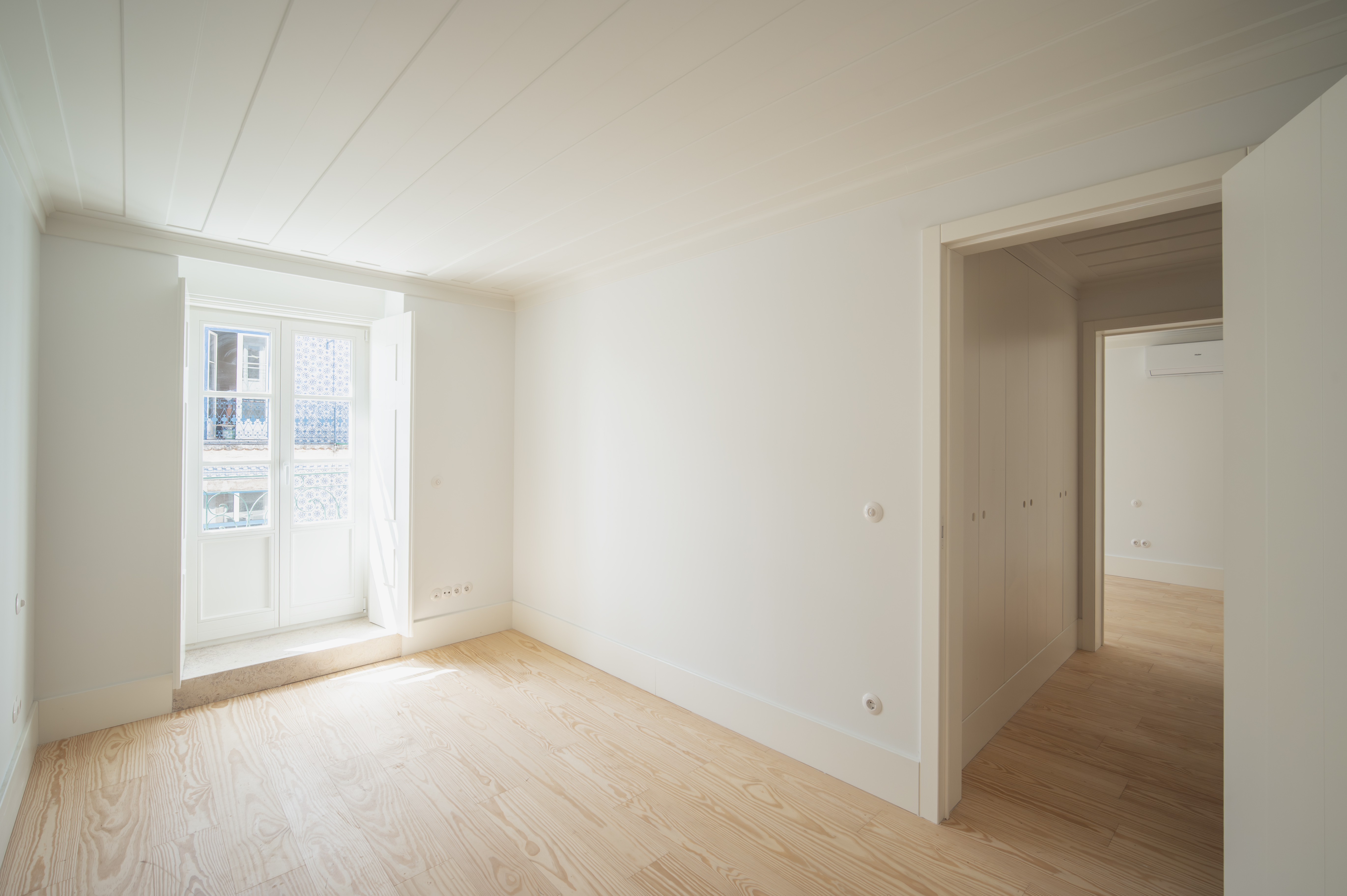 Brand-New Apartment with Architect-Designed Interiors