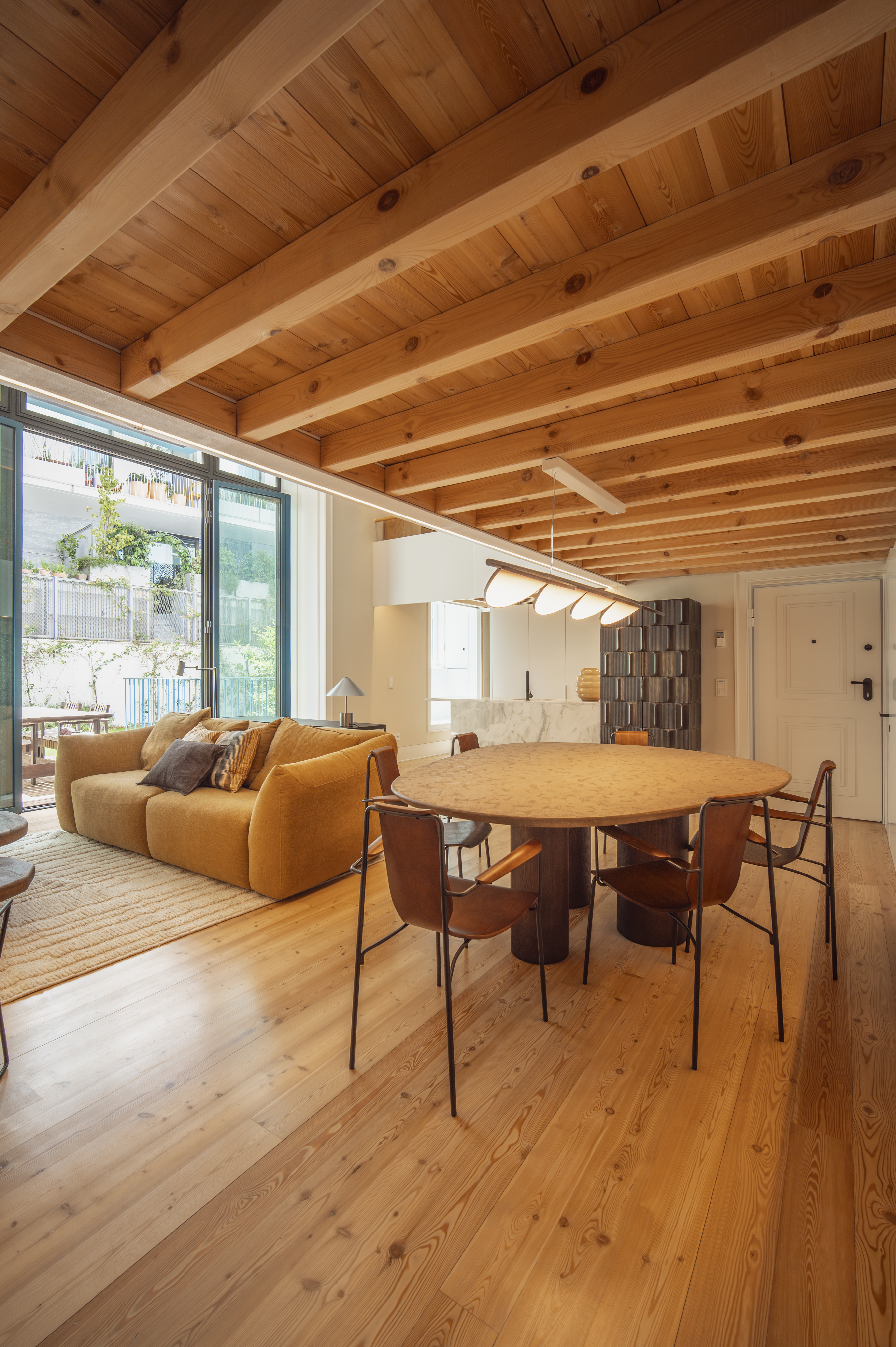 Exceptional Designer Loft with Private Garden in Prime Central Lisbon