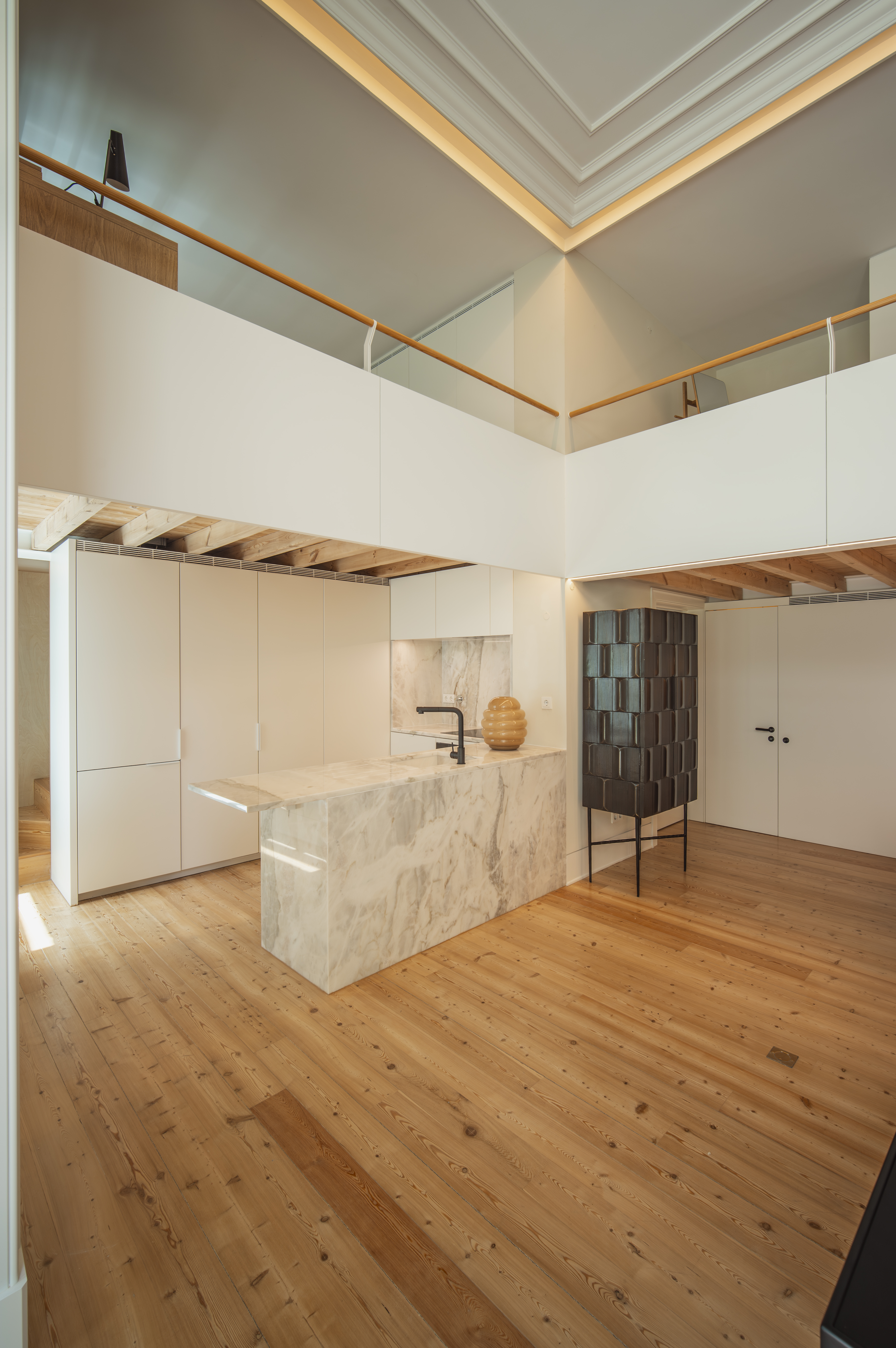 Exceptional Designer Loft with Private Garden in Prime Central Lisbon