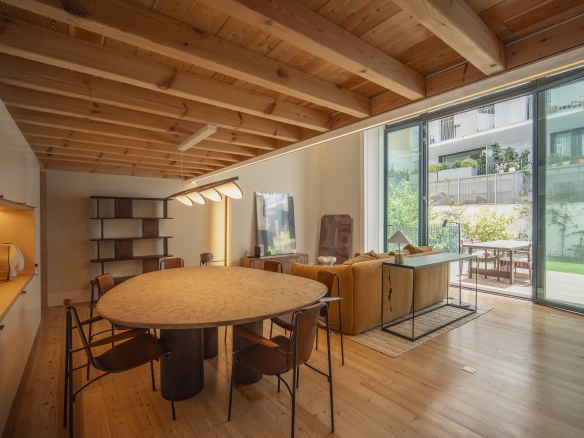 Exceptional Designer Loft with Private Garden in Prime Central Lisbon