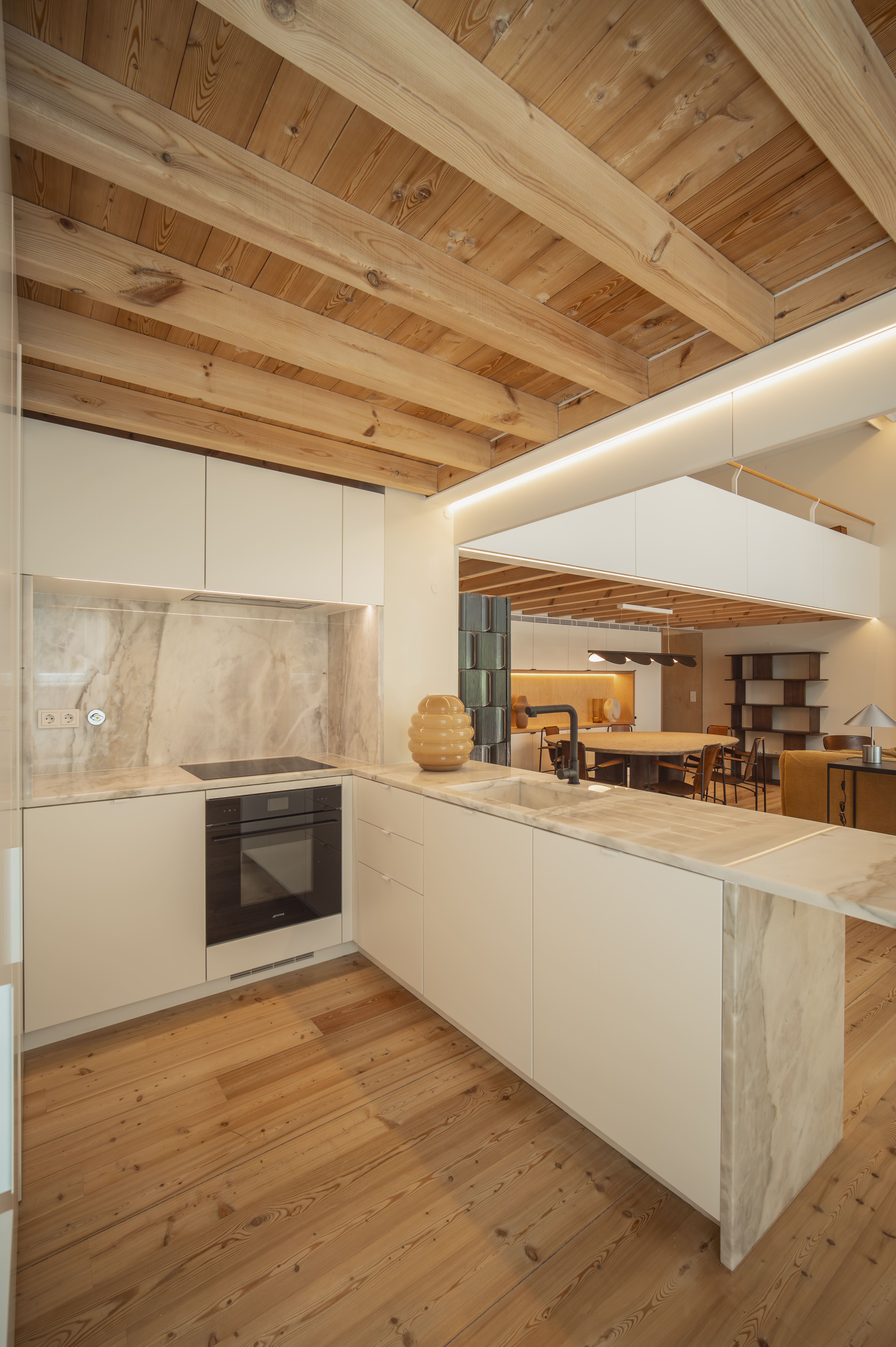 Exceptional Designer Loft with Private Garden in Prime Central Lisbon