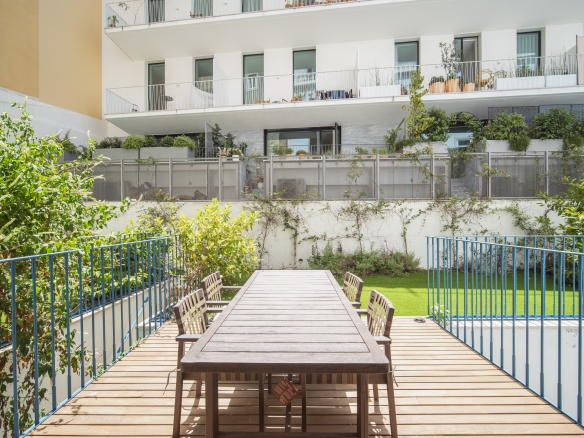 Exceptional Designer Loft with Private Garden in Prime Central Lisbon