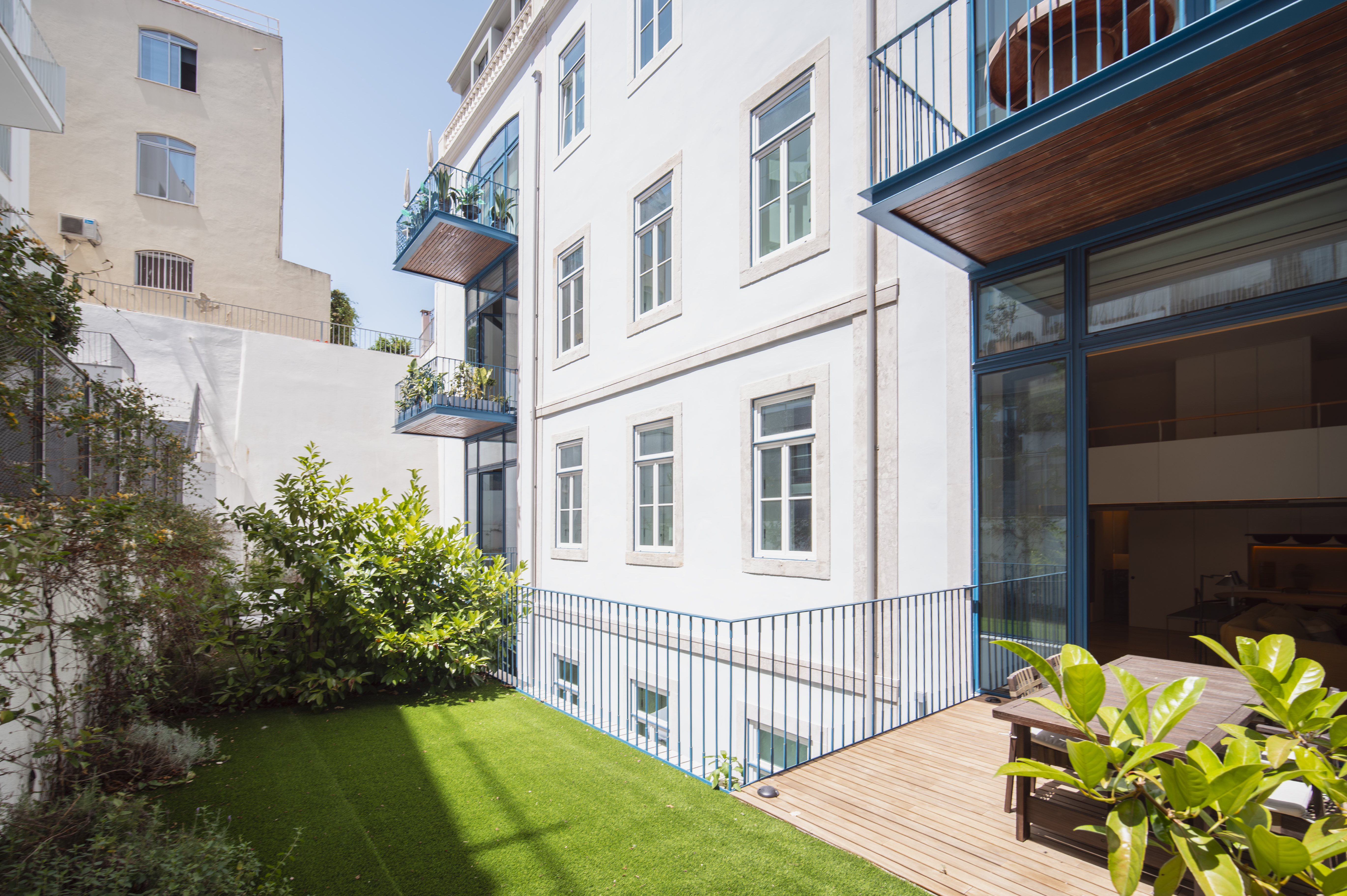 Exceptional Designer Loft with Private Garden in Prime Central Lisbon