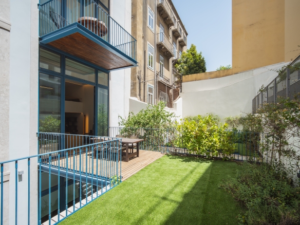 Exceptional Designer Loft with Private Garden in Prime Central Lisbon