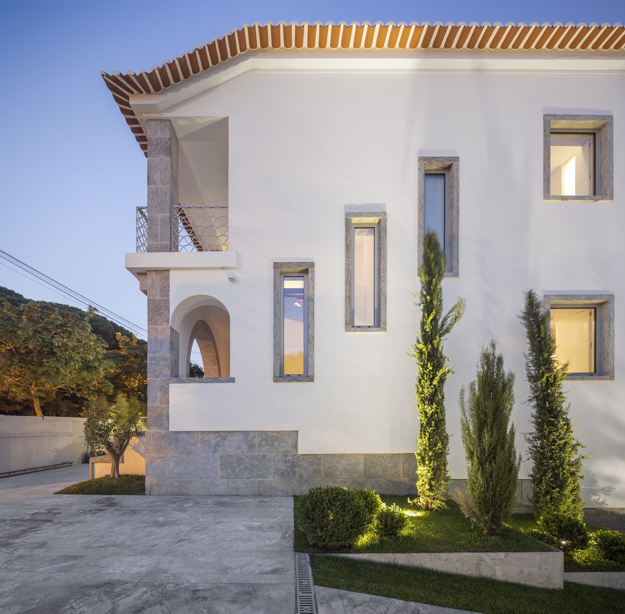 Luxury Villa in Restelo