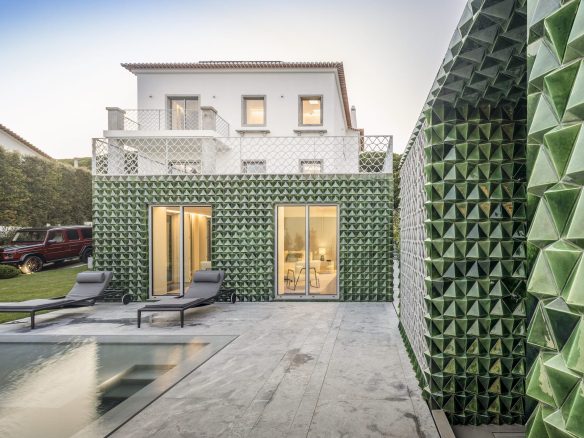 Luxury Villa in Restelo