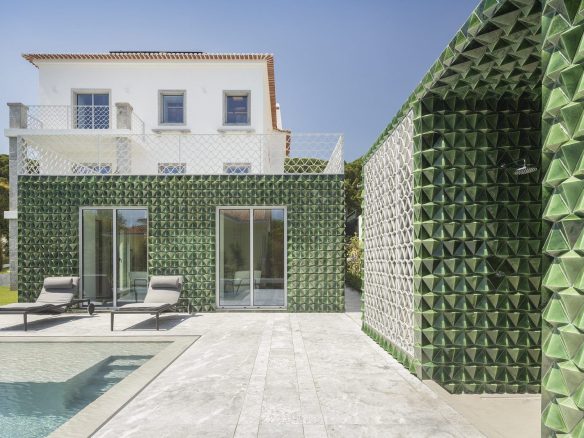 Luxury Villa in Restelo