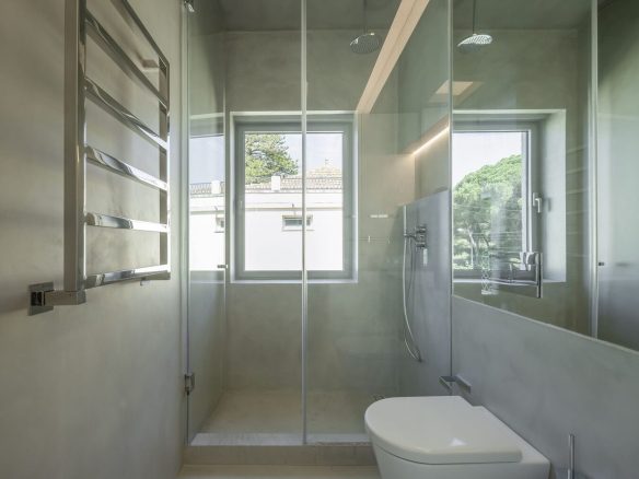 Luxury Villa in Restelo