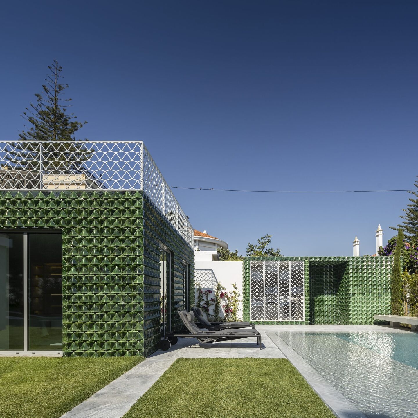 Luxury Villa in Restelo