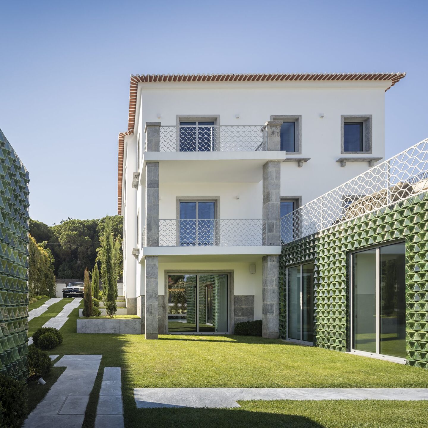 Luxury Villa in Restelo