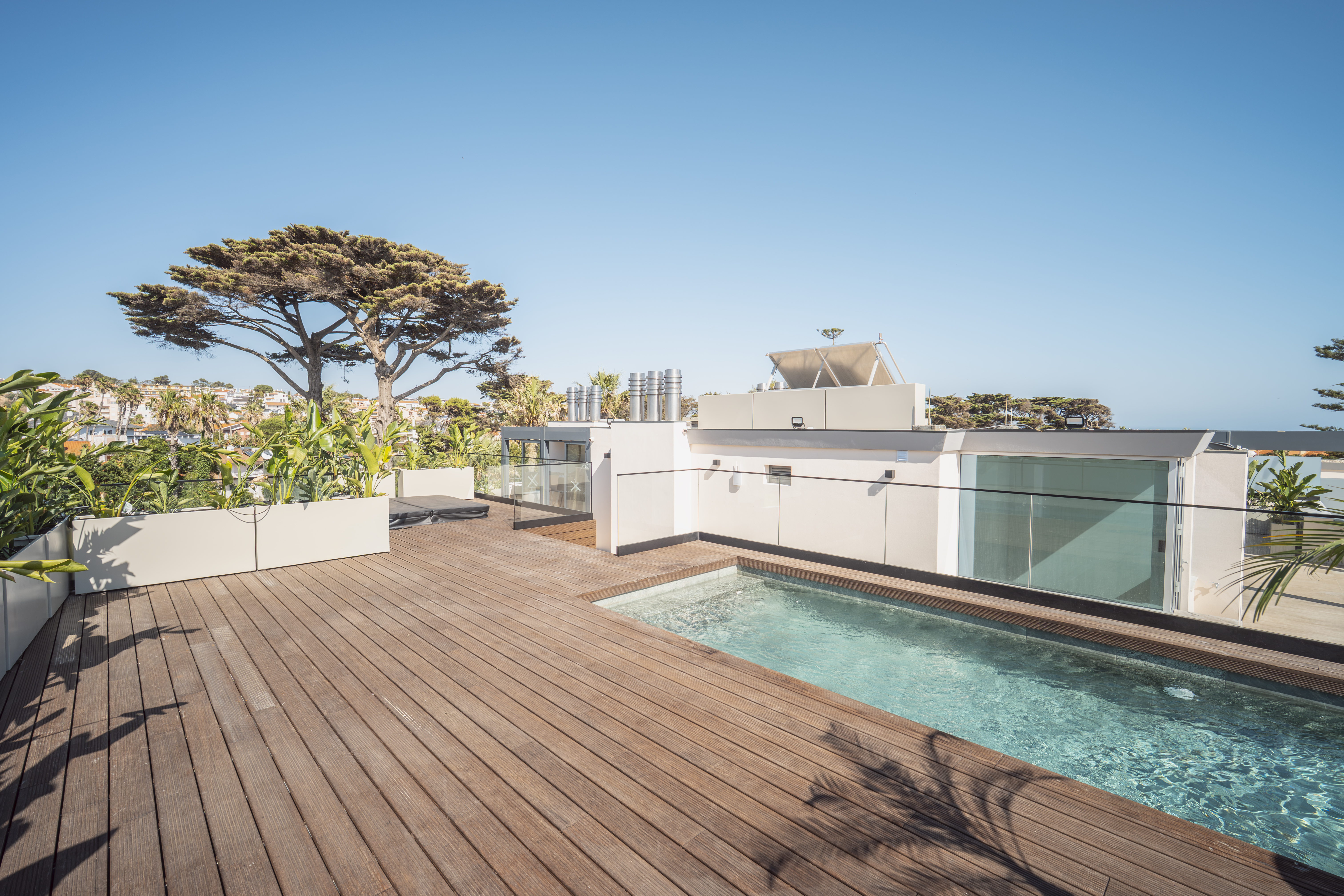Oceanfront Duplex Penthouse in Estoril