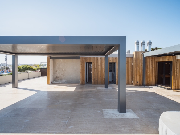 Oceanfront Duplex Penthouse in Estoril