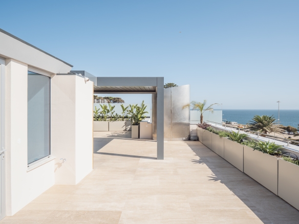 Oceanfront Duplex Penthouse in Estoril