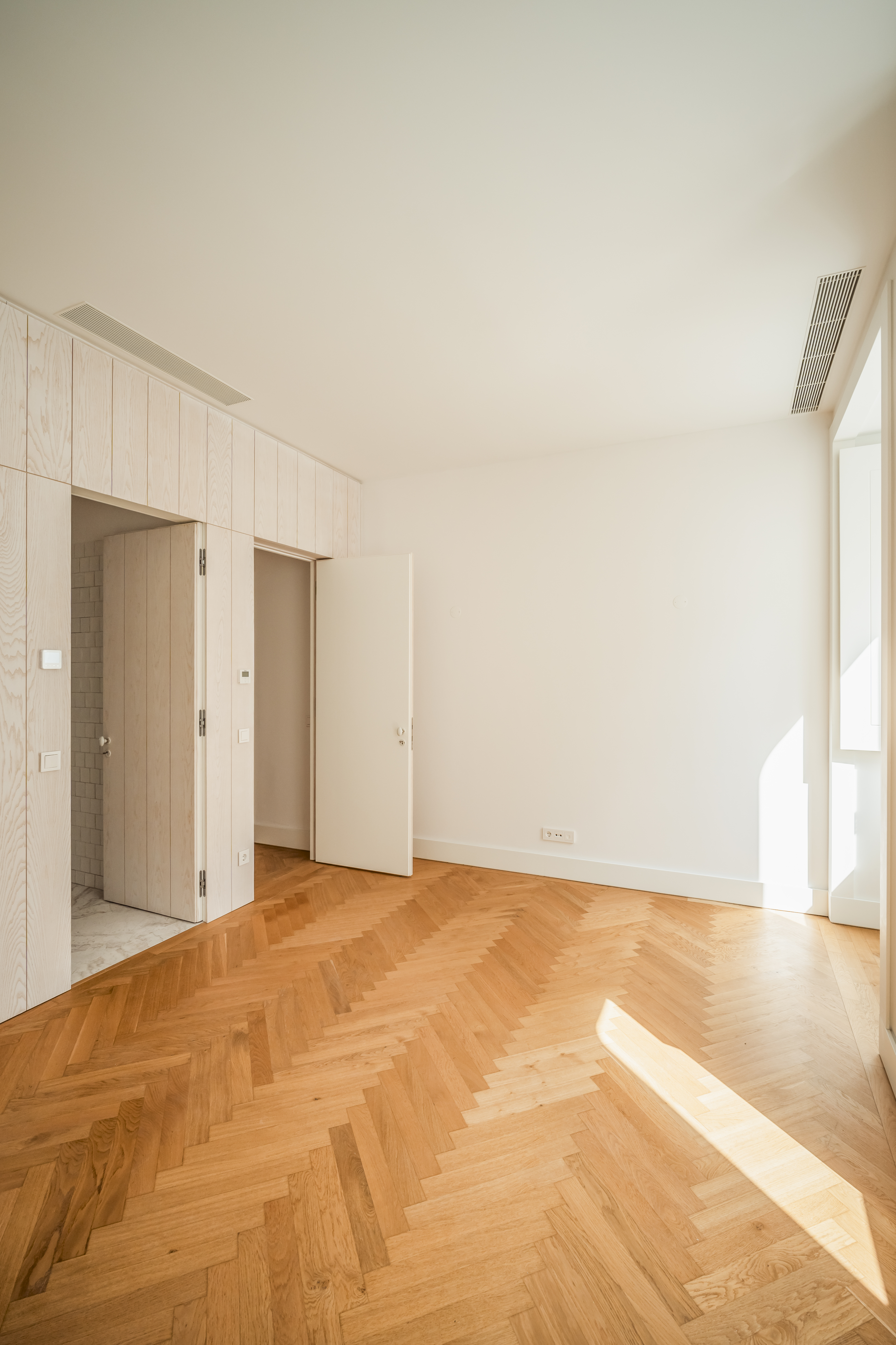 The Cool Apartment