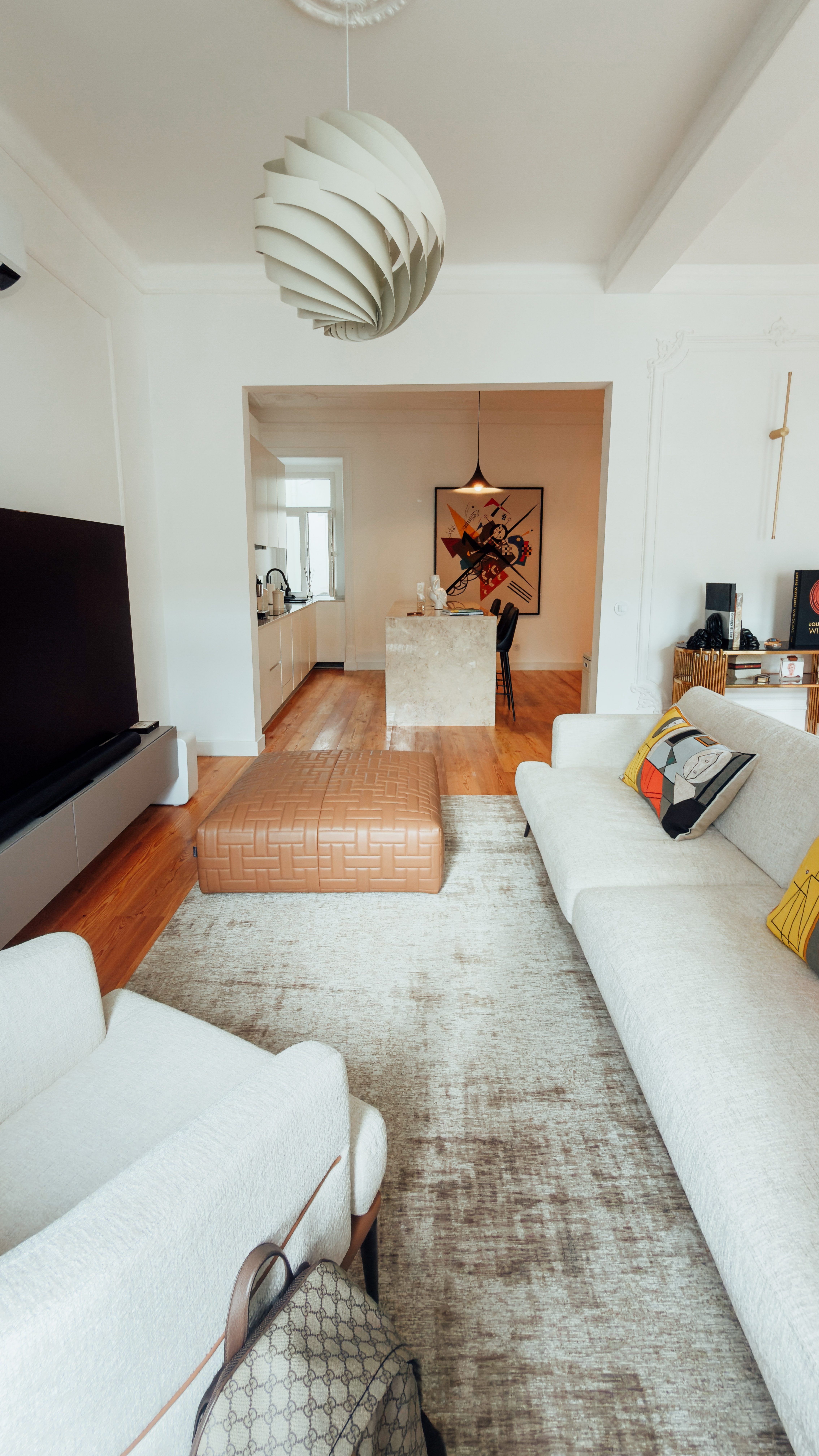 Charming Apartment in Avenidas Novas